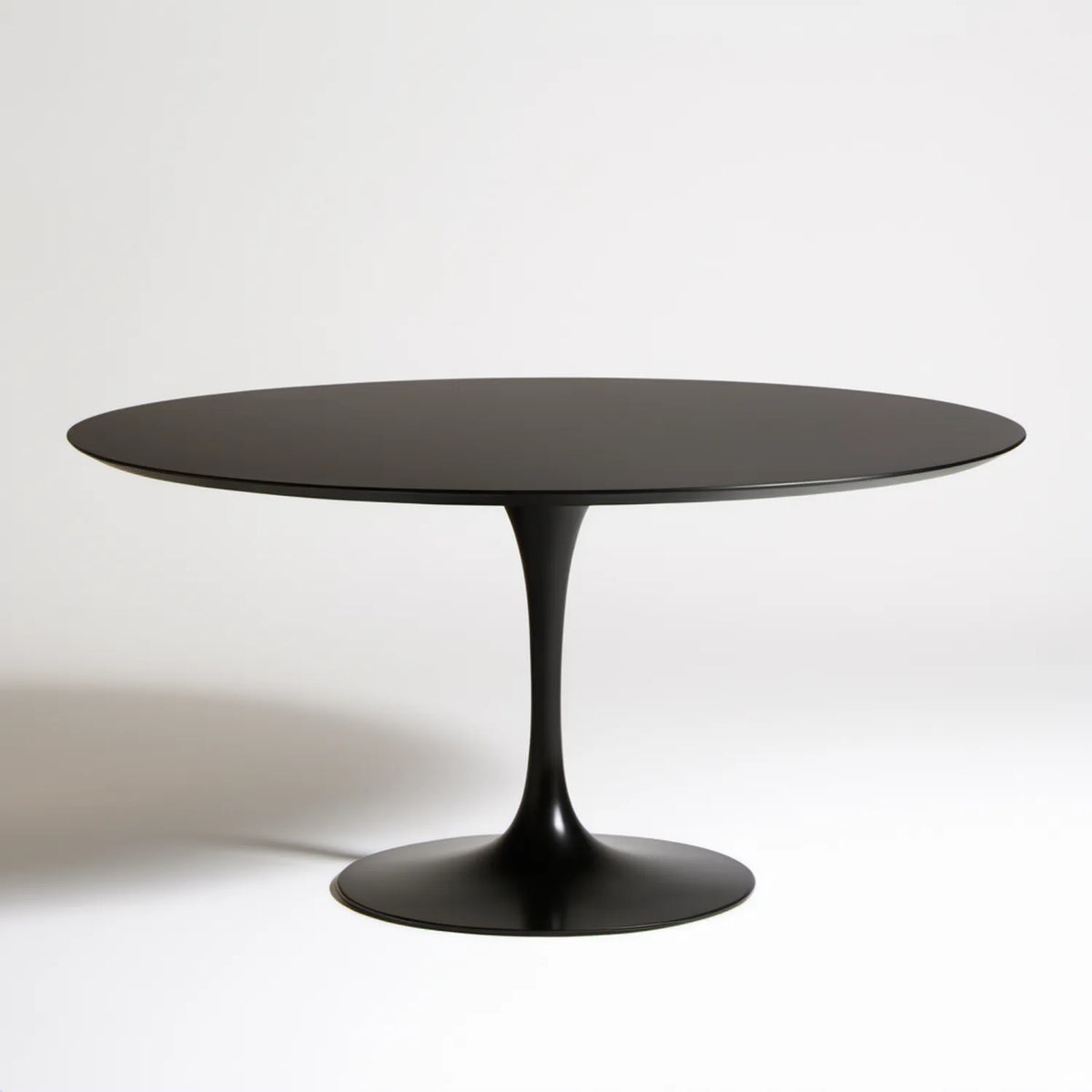 Owalny stół do jadalni czarny 160 x 100 x 74 cm MDF i aluminium