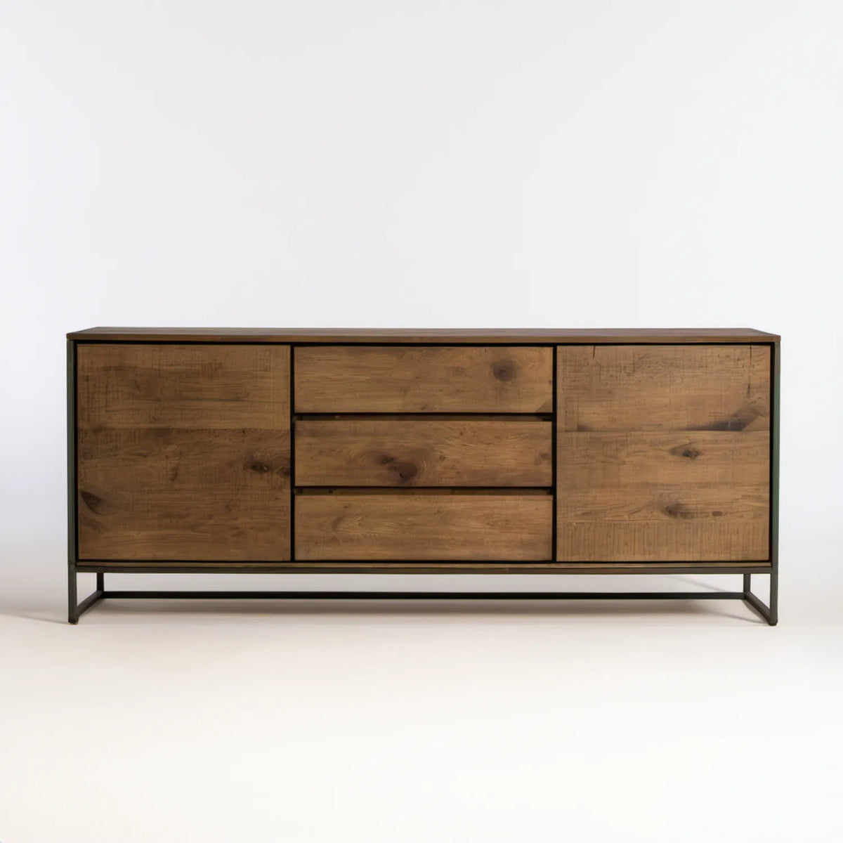 Brązowy kredens industrialny z litego drewna mango, 3 szuflady i 2 drzwi, 180 × 40 × 80 cm